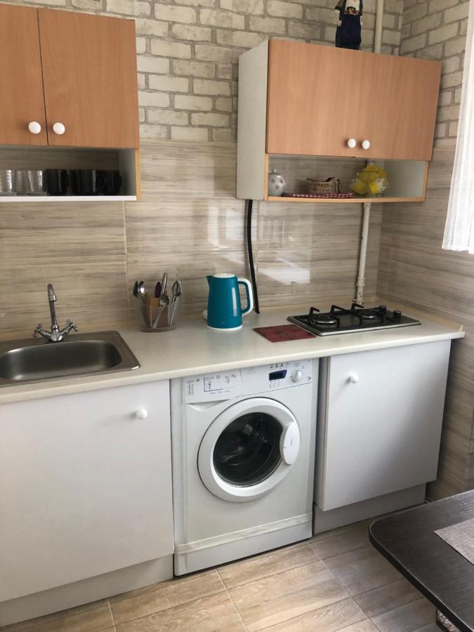 Kyiv Apartment In Pechersk On Oleksandra Kopylenko Exterior photo